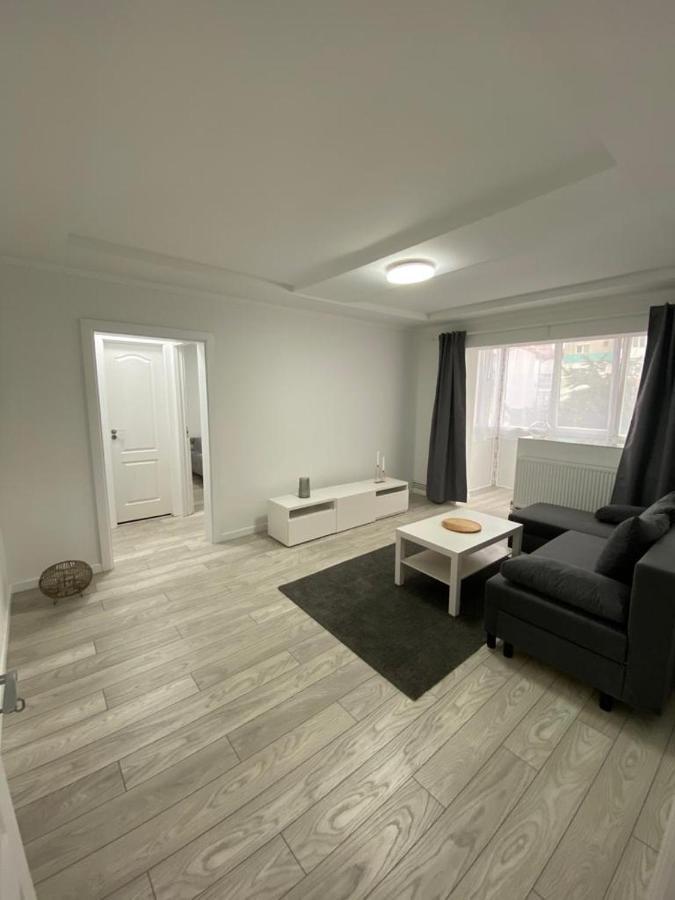 루고지 Apartament 아파트 외부 사진